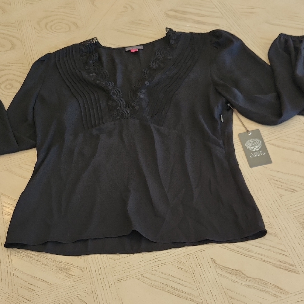 Vince Camuto Elegant Black Long Sleeve Blouse Lace Detail Women's Size M NEW